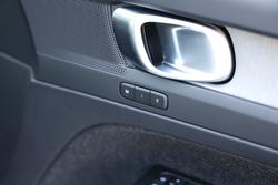 2025 Volvo XC40 Plus B4