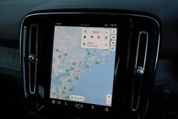 2025 Volvo XC40 Plus B4