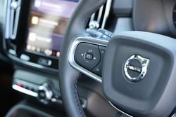 2025 Volvo XC40 Plus B4