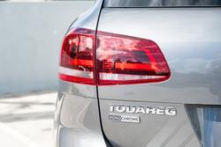 2017 Volkswagen Touareg Monochrome