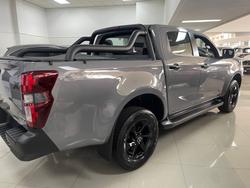 2025 ISUZU D-MAX LS-M XR