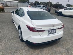 2024 Toyota Camry Hybrid