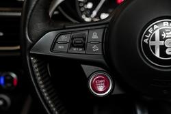 2019 Alfa Romeo
Stelvio Quadrifoglio