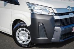 2021 Toyota HIACE LWB