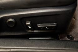 2016 Lexus IS200T Luxury 2.0L Turbo Automatic Sedan