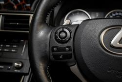2016 Lexus IS200T Luxury 2.0L Turbo Automatic Sedan