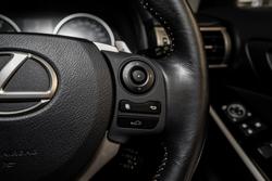 2016 Lexus IS200T Luxury 2.0L Turbo Automatic Sedan