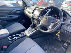 2021 MITSUBISHI
Triton GLX+