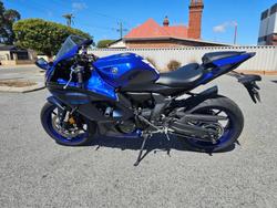 2022 Yamaha YZFR7 HO Blue