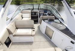 2025 Regal 33 Express