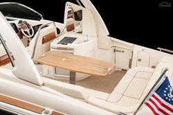 2025 Chris Craft Launch 31 GT