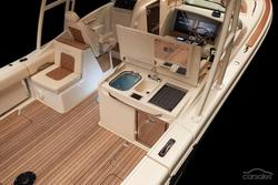 2025 Chris Craft Calypso 30