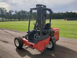 2022 Loadmac
Lm225 , 44Hp , 2T Tare, 2.5T Lift Distributed By Sammut Ag