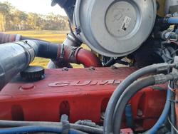 2004 Kenworth T350 With  Moffett M5