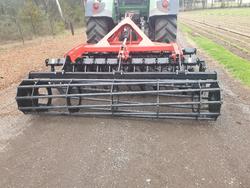 2023 Toscano
Ehd24 , Independant Disc With Hydraulic Lift Roller