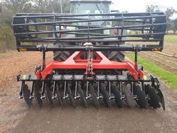 2023 Toscano
Ehd24 , Independant Disc With Hydraulic Lift Roller