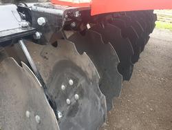 2023 Toscano
Ehd24 , Independant Disc With Hydraulic Lift Roller