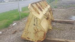 0 Assorted New and Used Buckets, Grabs, Quick Hitches, Demolition Attachments, Log Grab, Etc.