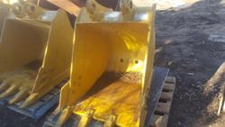 0 Assorted New and Used Buckets, Grabs, Quick Hitches, Demolition Attachments, Log Grab, Etc.