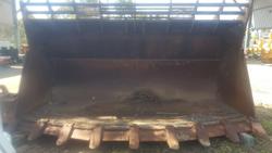 0 Assorted New and Used Buckets, Grabs, Quick Hitches, Demolition Attachments, Log Grab, Etc.