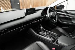 2020 Mazda 3 G20 Touring