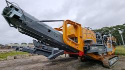 0 Striker CQ400 Yellow