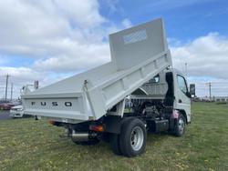 2025 Fuso Canter 615 Tipper White