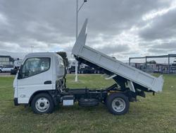 2025 Fuso Canter 615 Tipper White
