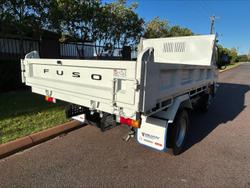 2025 Fuso Canter 815 Tipper WHITE