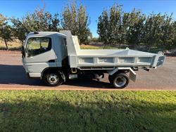 2025 Fuso Canter 815 Tipper WHITE