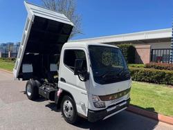 2025 Fuso Canter 615 615 Tipper White