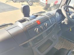 2023 Iveco
                Eurocargo Ml160 E28 E6 Sleeper Automatic ML160E28 E6