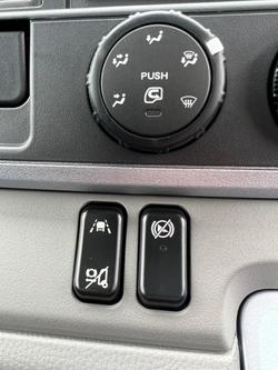 2024 Fuso Canter 515 Alloy White