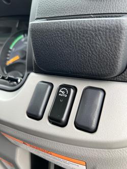 2024 Fuso Canter 515 Alloy White