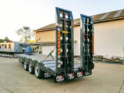 FWR Elite Tri Axle Tag Trailer