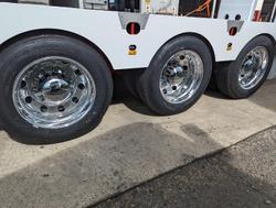 FWR Elite Tri Axle Tag Trailer