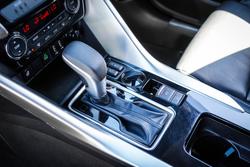 2020 MITSUBISHI
ECLIPSE CROSS EXCEED (AWD)