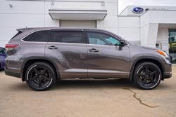 2015 Toyota Kluger GX