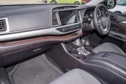 2015 Toyota Kluger GX