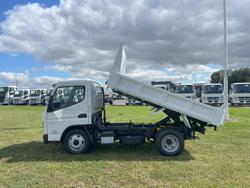 2025 Fuso Canter 615 Tipper White