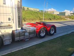 2012 Kenworth K200 Series White