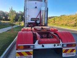 2012 Kenworth K200 Series White