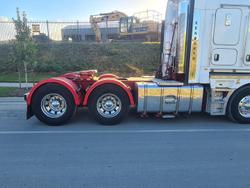 2012 Kenworth K200 Series White