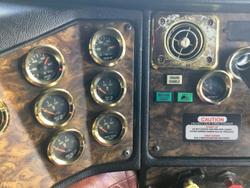 2001 Kenworth K104 Flat Roof C15 Cat See Cond Read Spec $115000 Inc Gst K104 FLAT ROOF