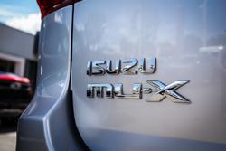 2021 ISUZU MU-X LS-T (4x2)