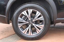 2025 Nissan X-TRAIL ST-L e-POWER