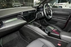 2025 Alfa Romeo
Junior