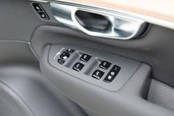 2026 Volvo XC90 Plus T8 Plug-In Hybrid Dark