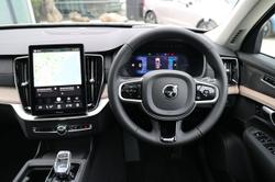 2026 Volvo XC90 Plus T8 Plug-In Hybrid Dark
