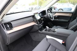 2026 Volvo XC90 Plus T8 Plug-In Hybrid Dark